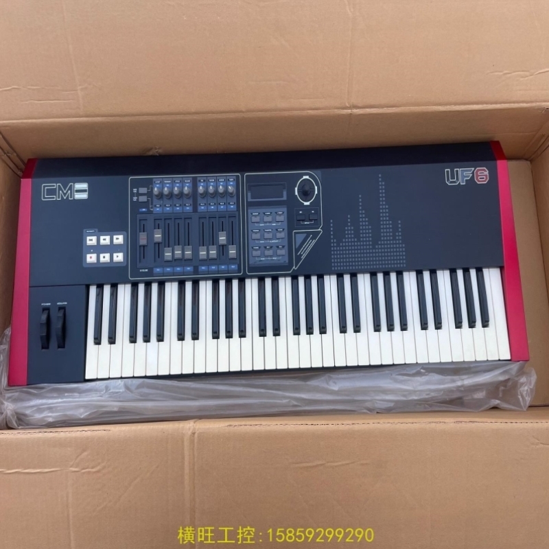 【议价】议价CME火箭UF6 MIDI键盘61键成色如图