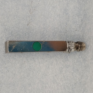 IFFM Baumer堡盟 08P1520 O2S35L 接近开关 电感式 议价