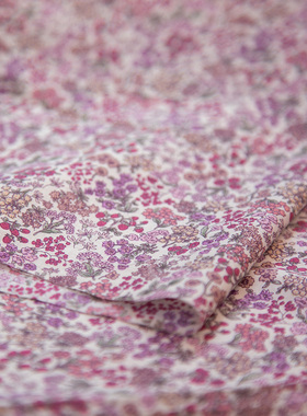 日本进口HOKKOH60支纯棉柔软温柔服装连衣裙衬衣碎花布面料紫草莓