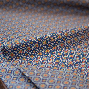 日本HOKKOH进口80支精梳纯棉印花平纹布连衣裙包包面料八面富贵花