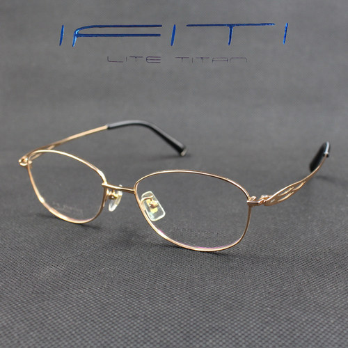 全框记忆钛文艺超轻近视眼镜架