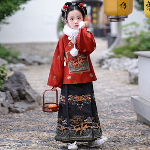 中国风拜年服 儿童明制马面裙秋冬款 童锣湾女童汉服2026新款 琵琶袖