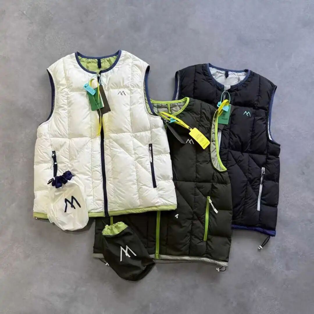 轻量化90白鸭绒背心秋冬男女情侣轻薄白鸭绒蓬松保暖撞色羽绒马甲