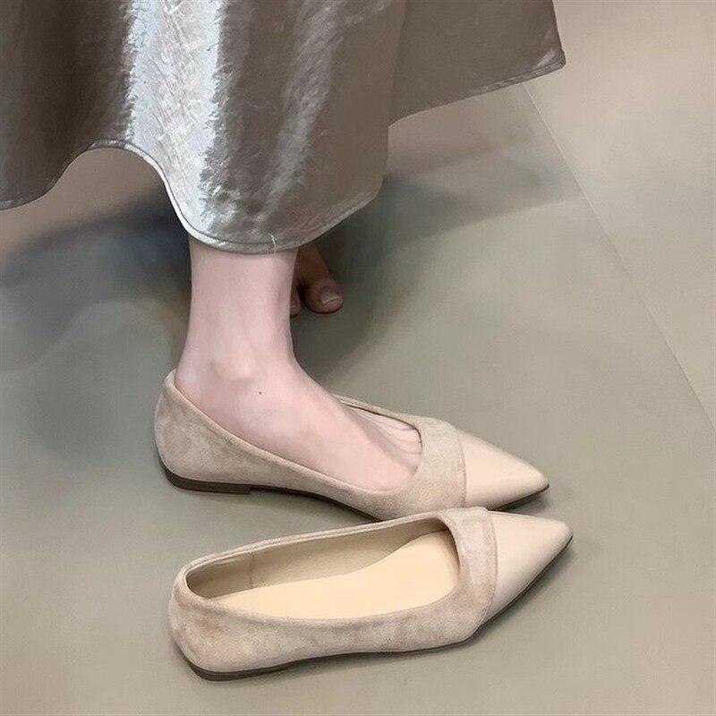 尖头单鞋女2026春季新款四季平底鞋女百搭拼接软皮瓢鞋软底豆豆鞋