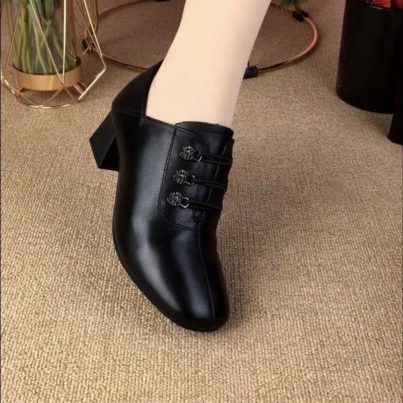 皮鞋新款深口女软面百搭软底单鞋春季女鞋软皮女士鞋时尚妈妈2026