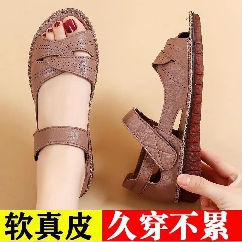 2026夏季新款妈妈凉鞋女真软皮中老年软底女鞋中年平底防滑舒适鞋