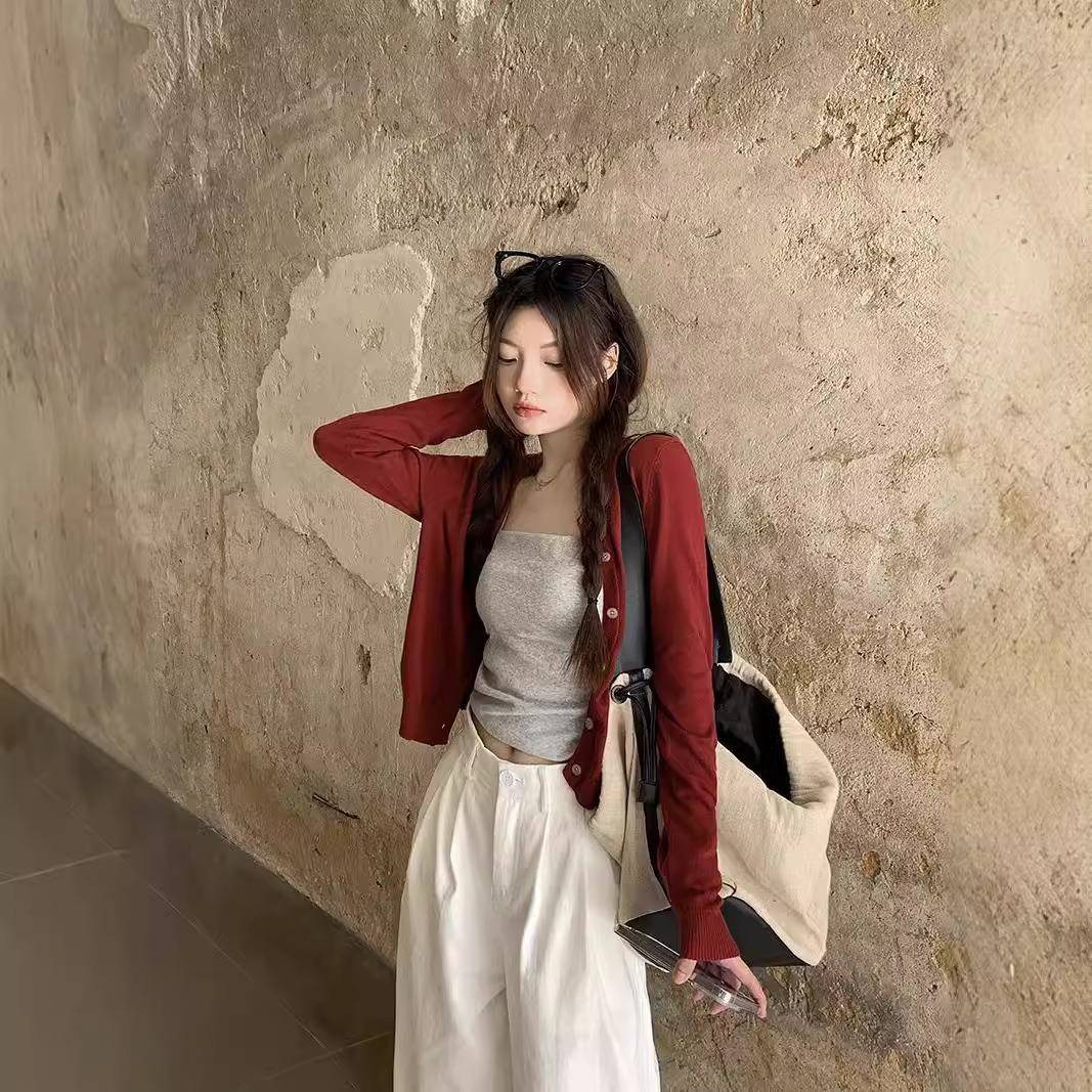 设计感小众红色外搭薄款小开衫女秋季韩系修身短款长袖针织衫外套