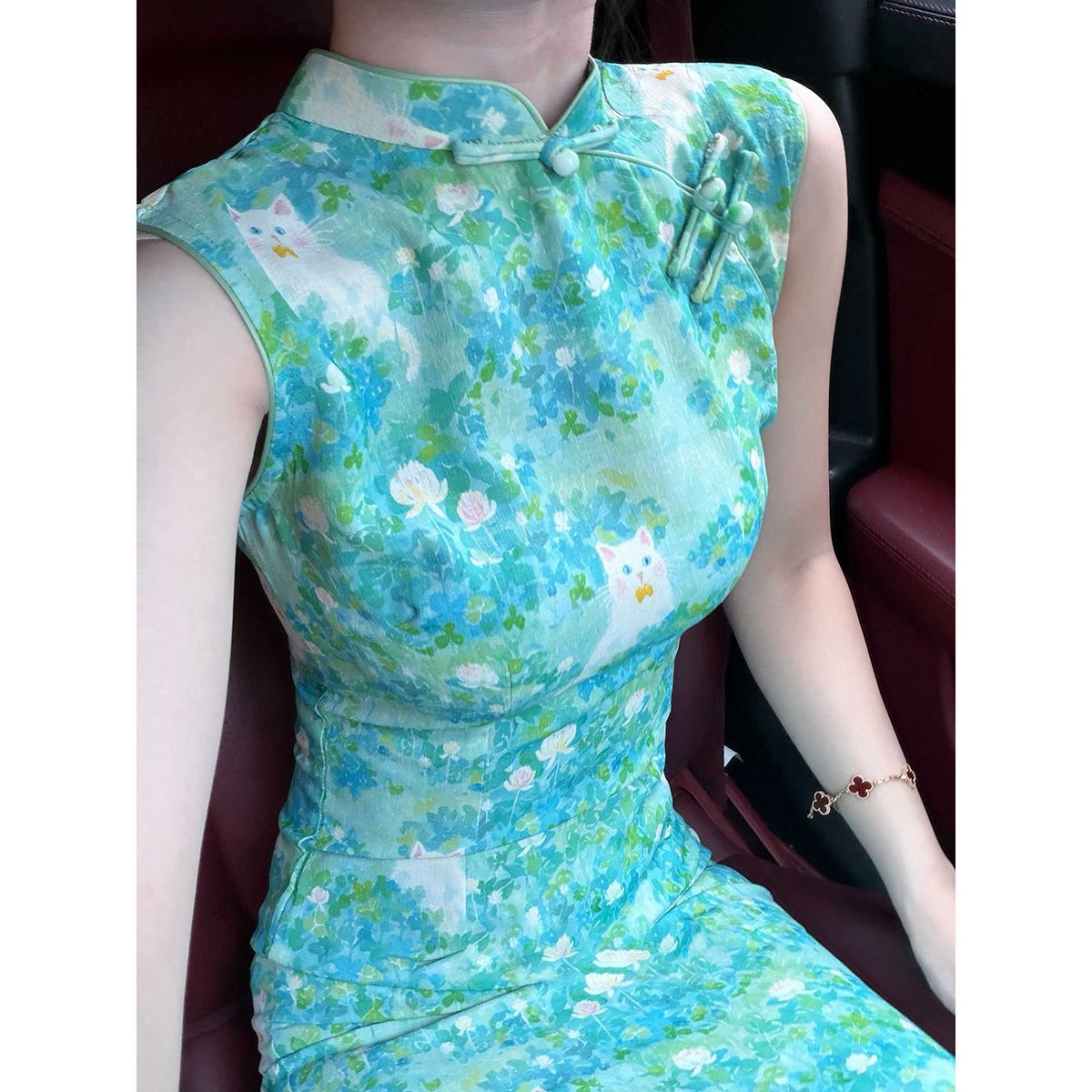 绿色新中式无袖旗袍女夏季植物系修身高端大气上档次日常穿连衣裙图片