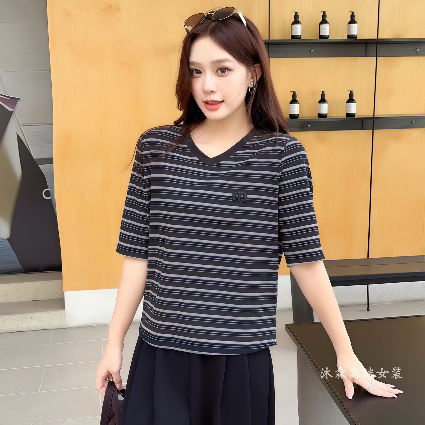 阳龙2026秋冬新款大码修身显瘦宽松气质女上衣打底t恤衫B26-9002