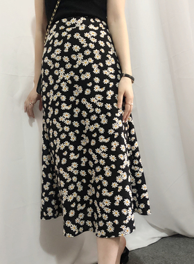 娜娜明星同款高腰小雏菊碎花印花半身裙黑色小清新中长款A字裙夏