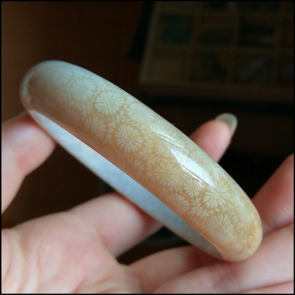 精品特价 天然珊瑚玉手镯 冰底花珊瑚玉手镯菊花石手镯 内径56mm