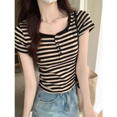 正肩辣妹条纹短袖 显瘦小个子短上衣 半开领修身 t恤女2026夏季 新款