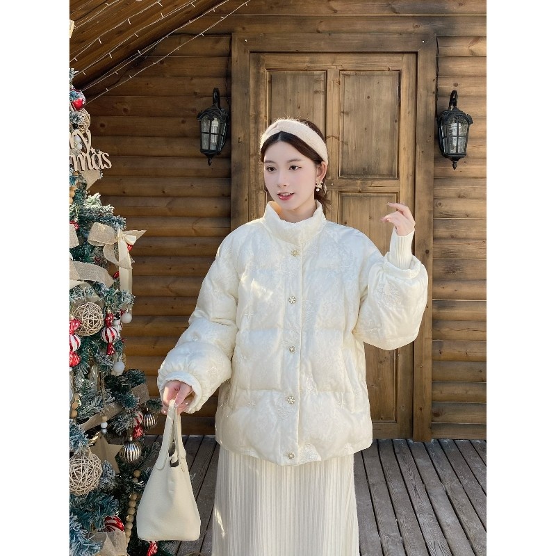 MOBAI默白【如意】90白鸭绒新中式刺绣羽绒服女国风立领宽松外套,女装/女士精品,羽绒服,淘宝优惠券,粉丝福利购,淘宝优惠卷