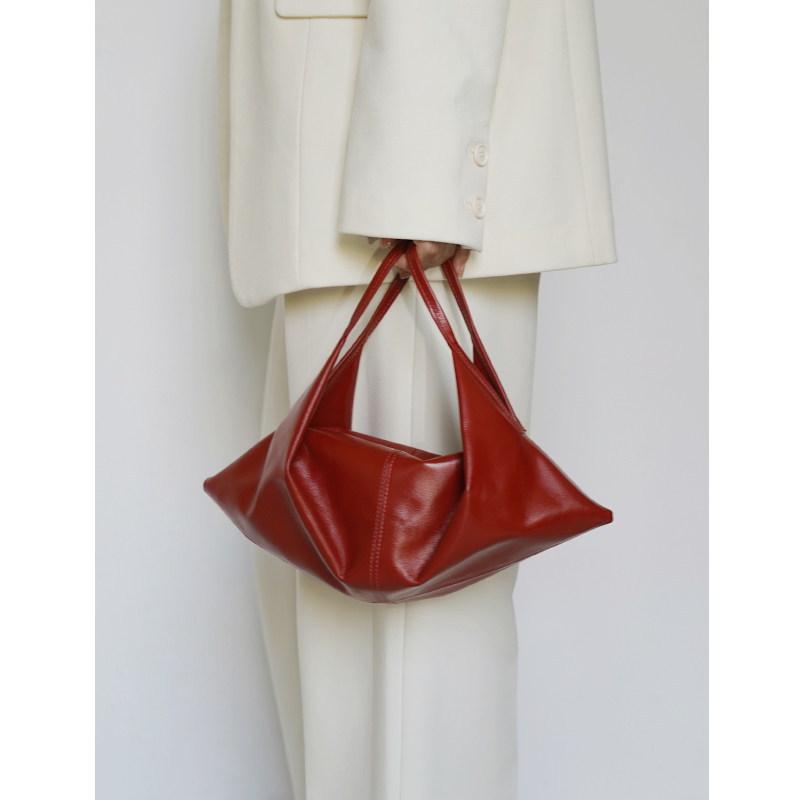 PANLULUPAN小众设计头层油蜡牛皮慵懒风单肩斜挎手提牛角包折叠包,箱包皮具/热销女包/男包,通用款女包,淘宝优惠券,粉丝福利购,淘宝优惠卷