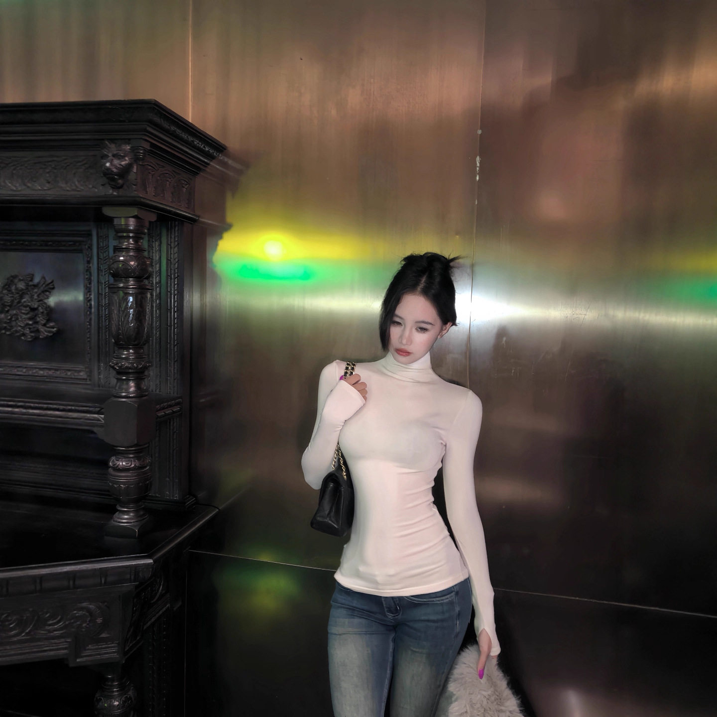 基础款白色高领长袖T恤女秋季弹力修身内搭纯色紧身收腰打底上衣