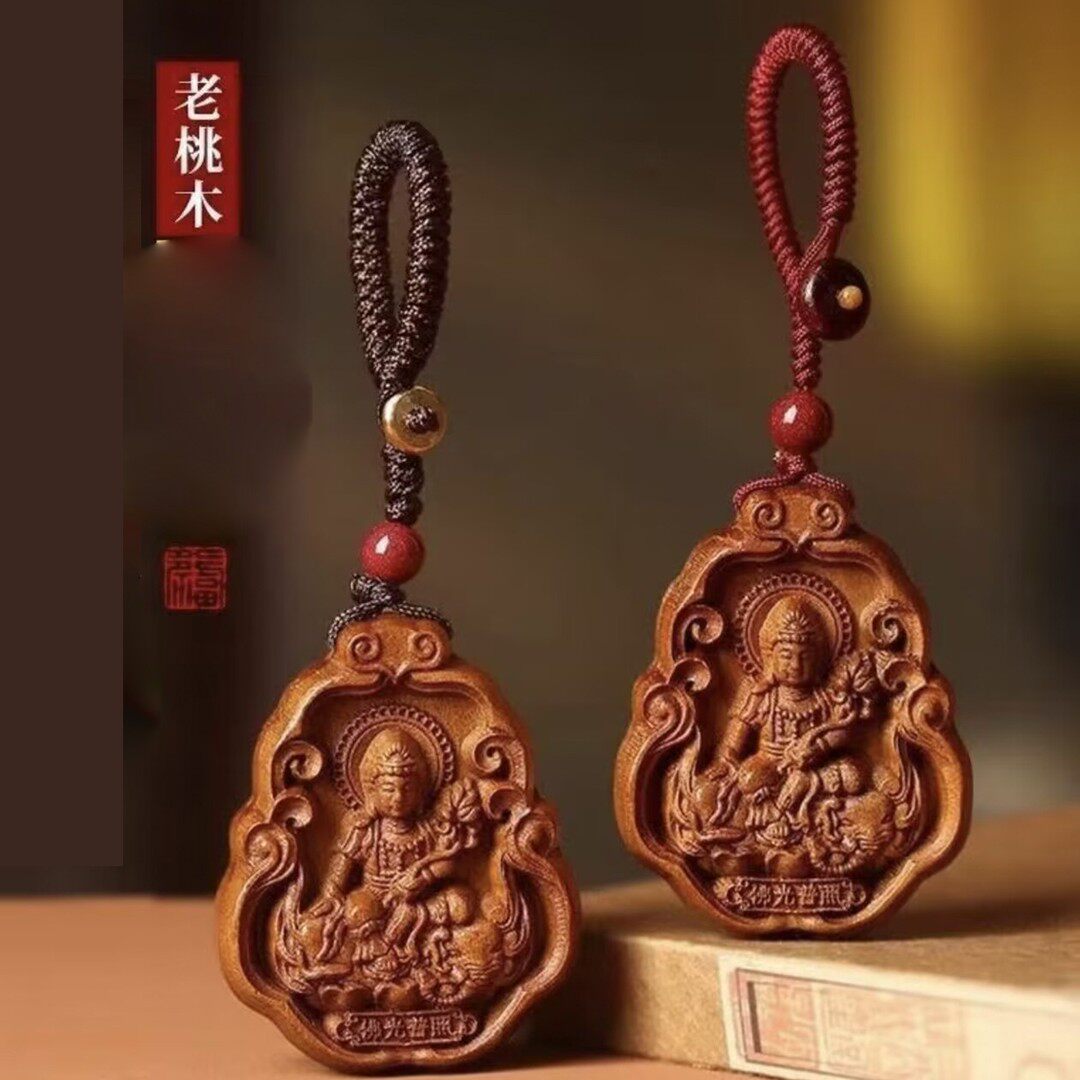 老师推荐十二生肖老桃木本命佛钥匙扣平安本命年挂件项链手工雕刻