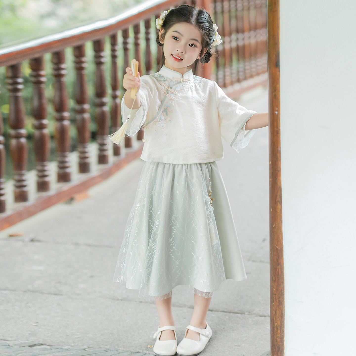 旗铂汉服女童日常可穿中式套装秋图片
