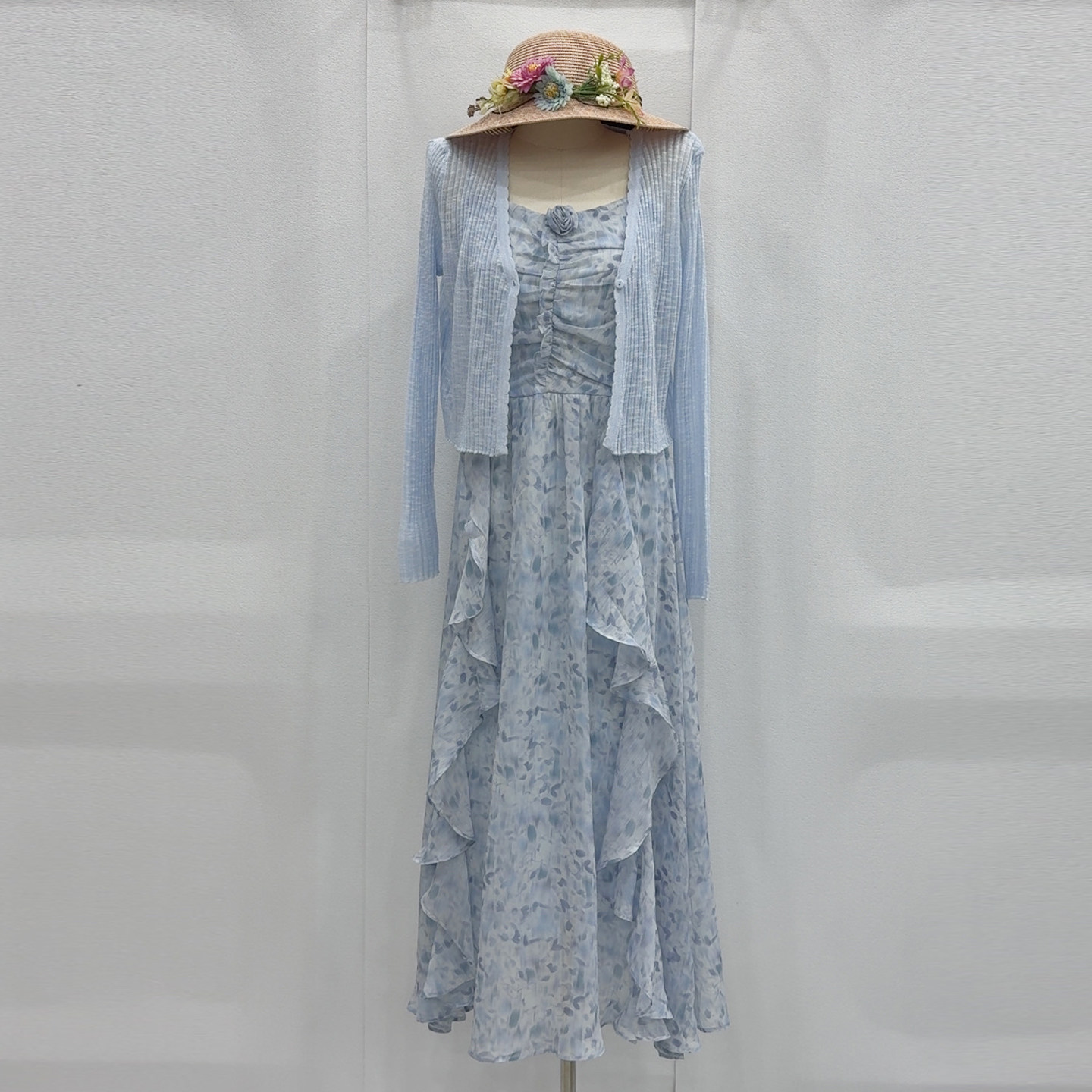 针织开衫+碎花吊带连衣裙两件套春夏气质显瘦温柔风穿搭时尚套装