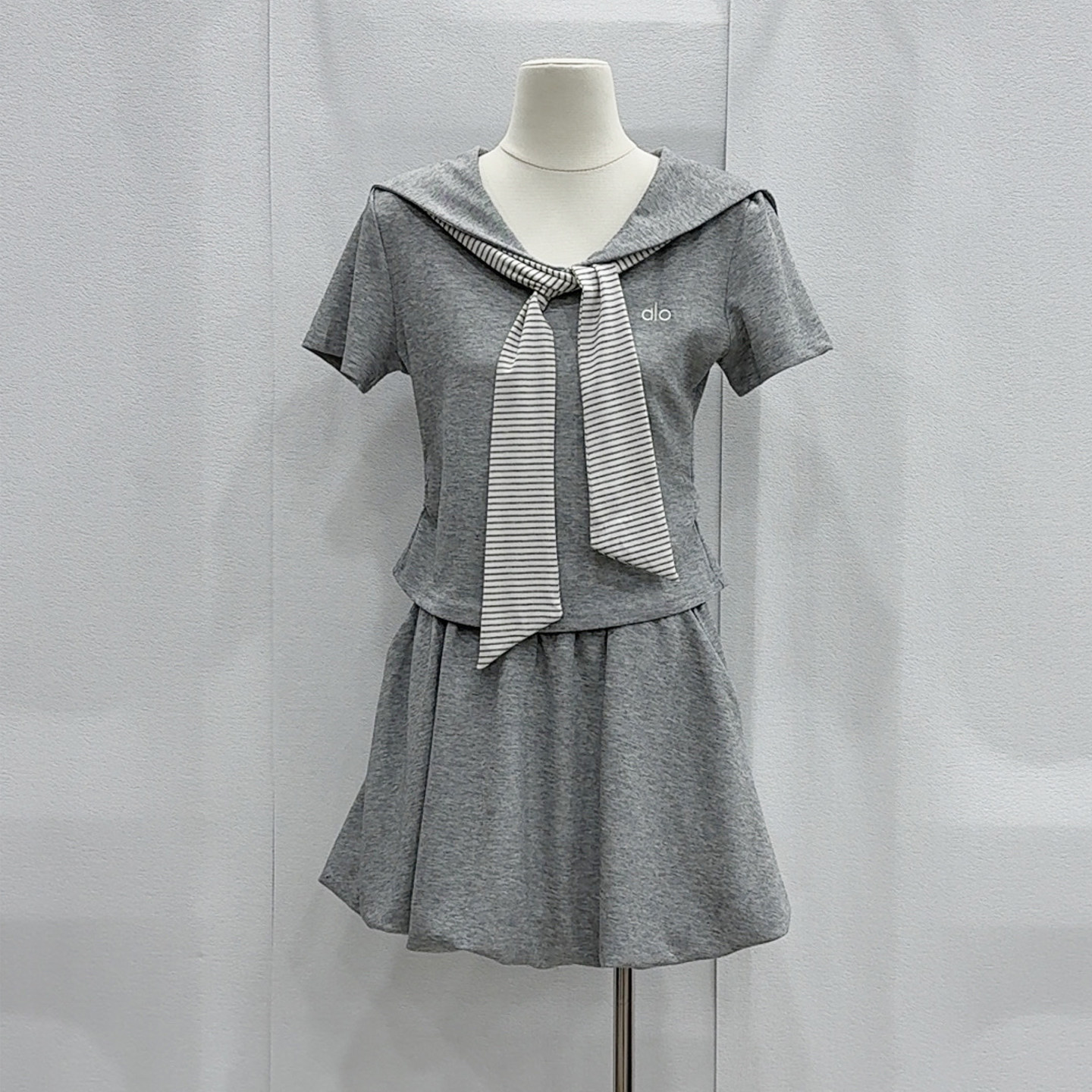 披肩海军领上衣+半身短裙两件套夏休闲气质设计感小个子时尚套装