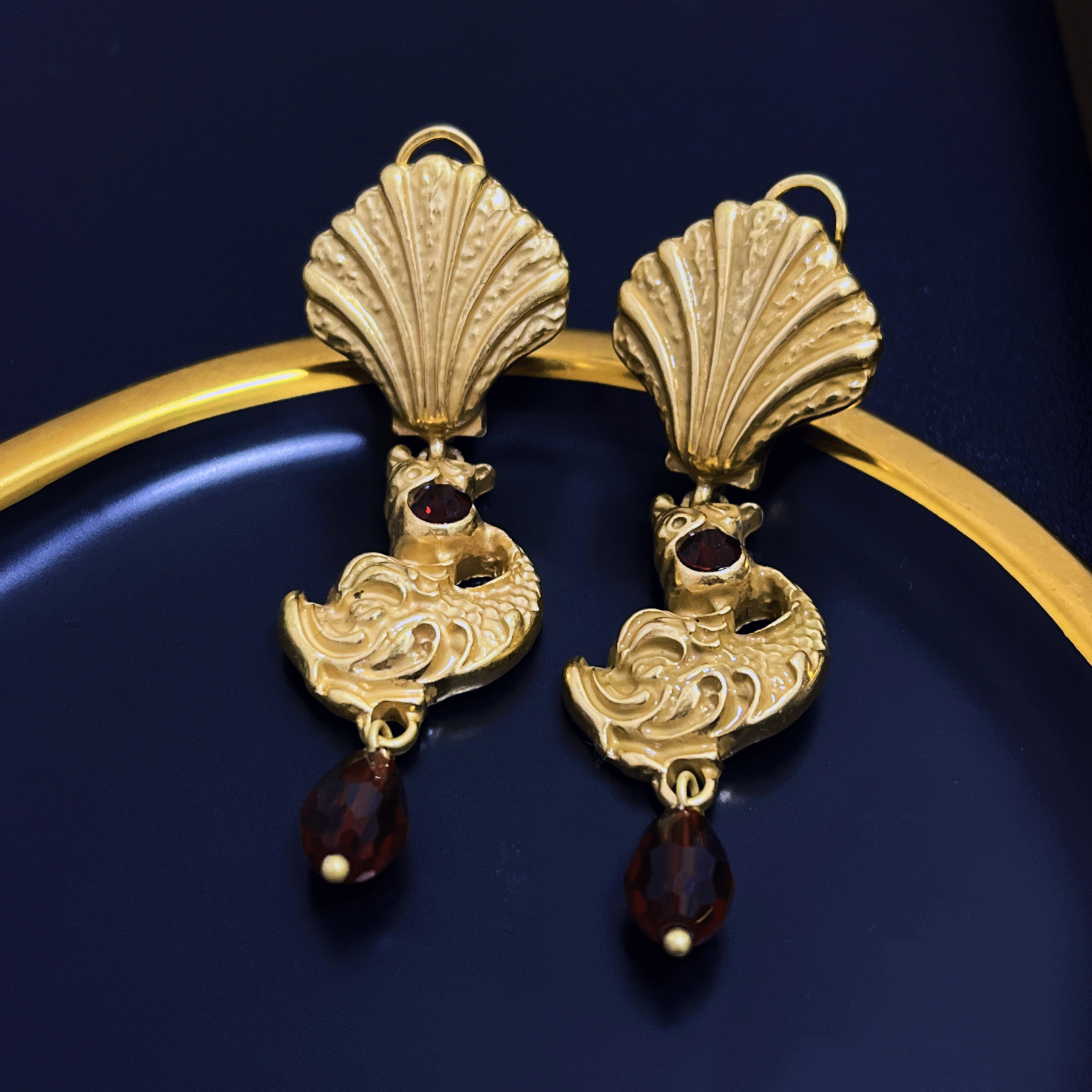 中古vintage复古高级感年年有余铜镀金银针长款重工扫肩耳环耳扣