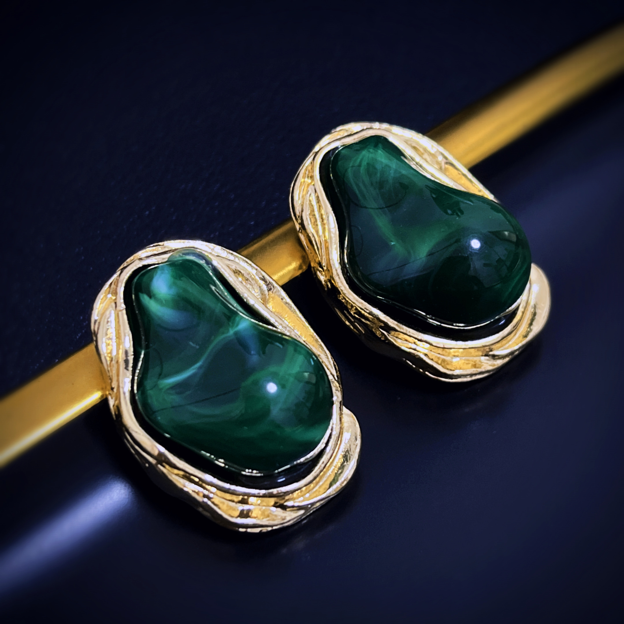 欧美跨境饰品 巴洛克镶嵌彩色异形珍珠耳钉 复古不规则合金rings