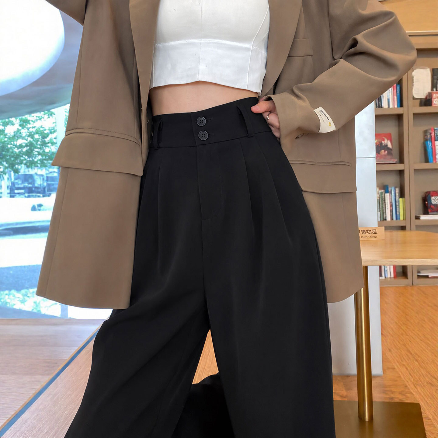 黑色西装裤女直筒裤秋季2026新款高腰显瘦感垂感休闲阔腿裤子