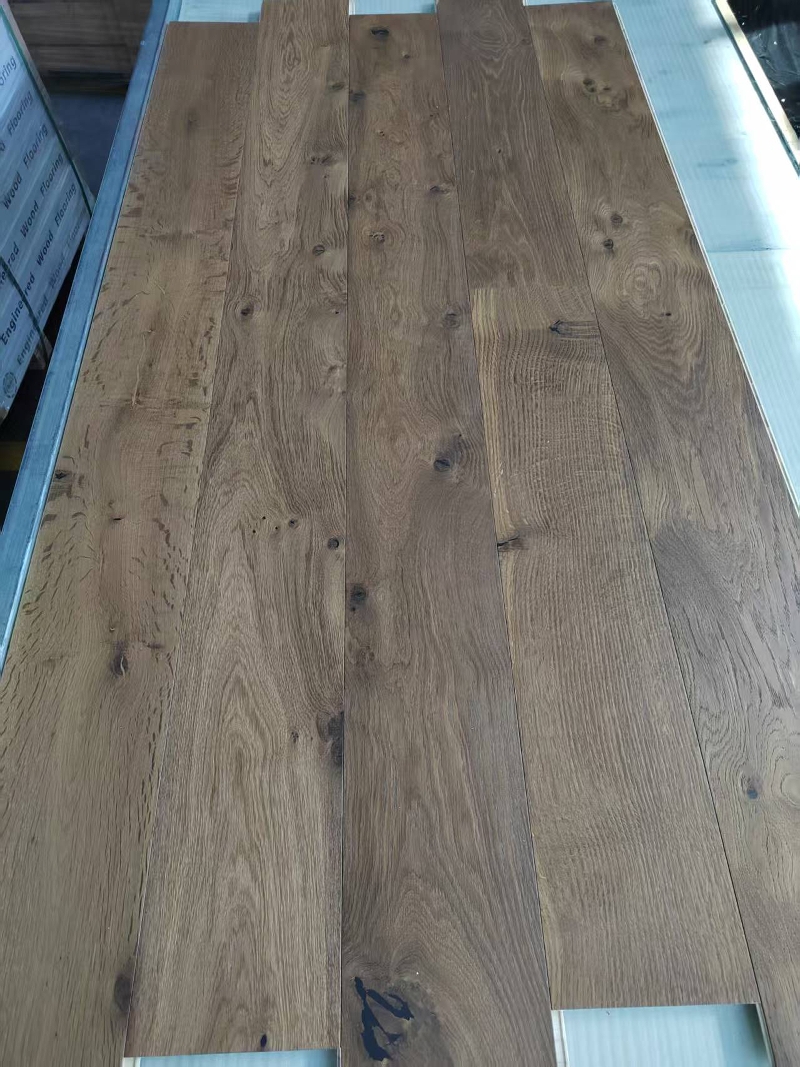 烟熏色橡木纯三层实木地板enf环保出口表皮3mm一米九大板结巴复古