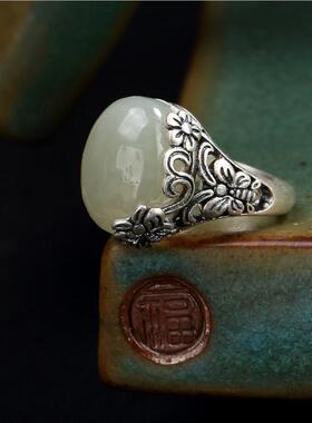 银和田玉镶嵌蝴蝶花戒指复古天然白玉开口指环女款纯银戒指
