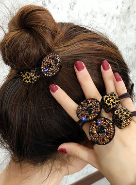 能当手链的头绳网红豹