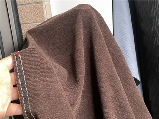 深咖啡色毛涤西装裤子裙子面料斜纹深驼栗色柔垂免烫服装混纺毛料
