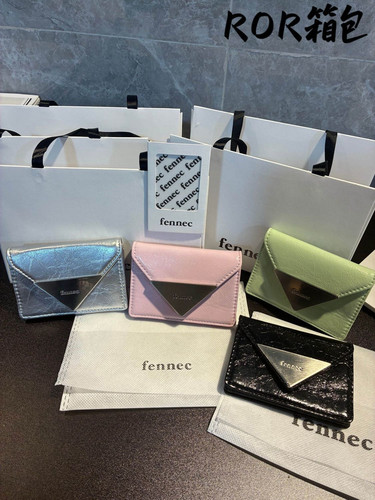 韩国原装Fennec牛皮按扣三折叠钱包轻奢小巧流行时尚证件包卡包女