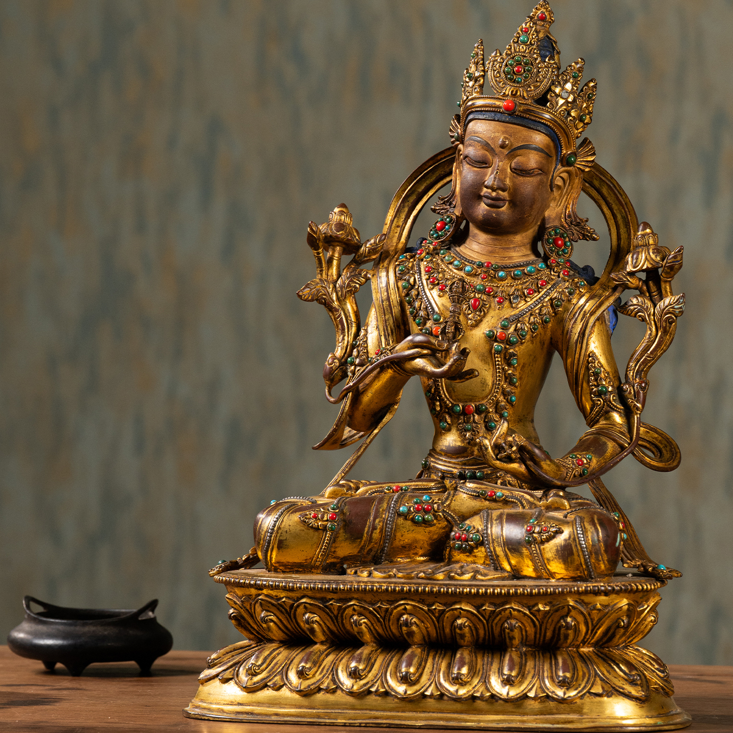 清代铜鎏金嵌宝石金刚萨锤古董佛像收藏真品藏传佛像祝福摆件家用