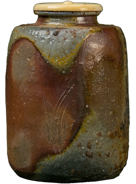 耸肩陶茶入陶器艺术品