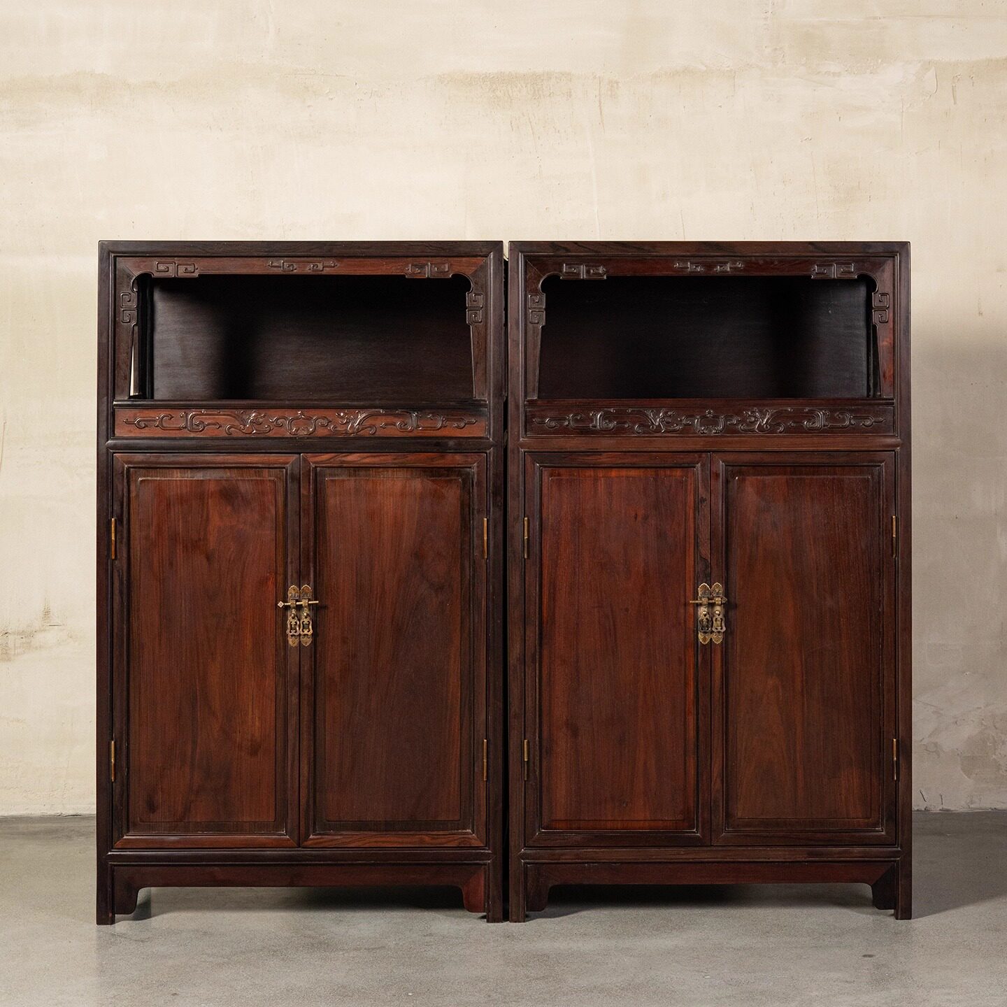 红木螭龙纹圈口万历柜（一对）