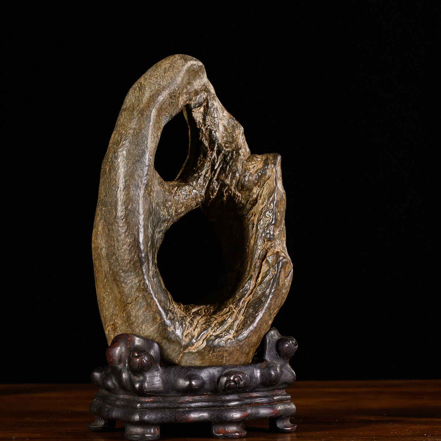 清代灵璧石&ldquo;吟月&rdquo;双洞天文房赏石（红木座）古董奇石祝福摆件