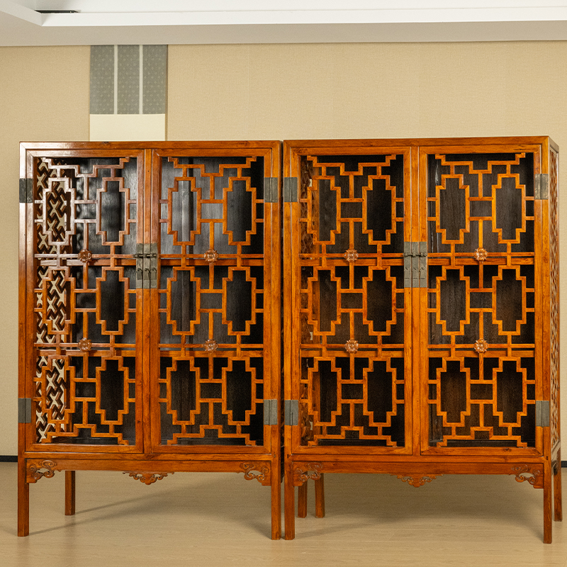 海南黄花梨攒接透棂书格（一对）