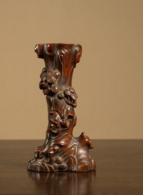 黄杨木雕松树纹花插摆件