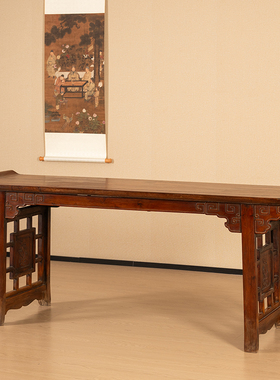 黄花梨夹头榫拐子纹翘头案