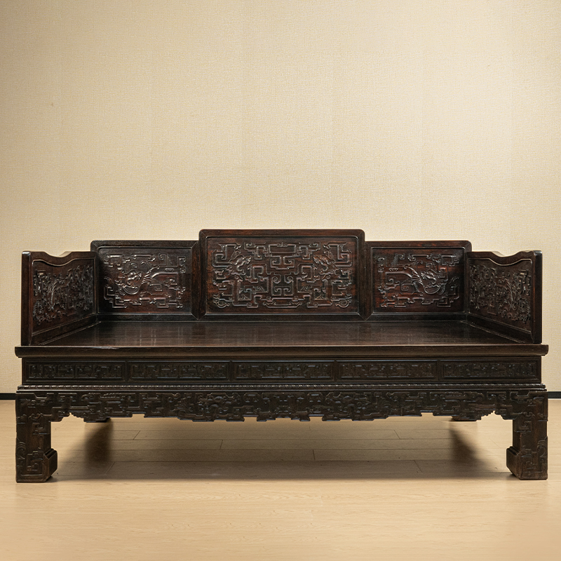 紫檀夔龙纹五屏风式罗汉床