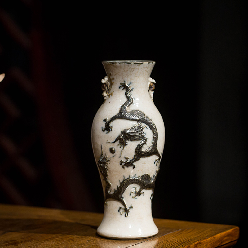 清代瓷器花瓶价格 清代瓷器花瓶图片 星期三 清代瓷器花瓶价格 清代瓷器花瓶图片 星期三