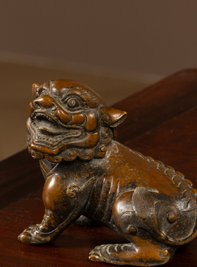 清代铜狮子中式古董收藏摆件