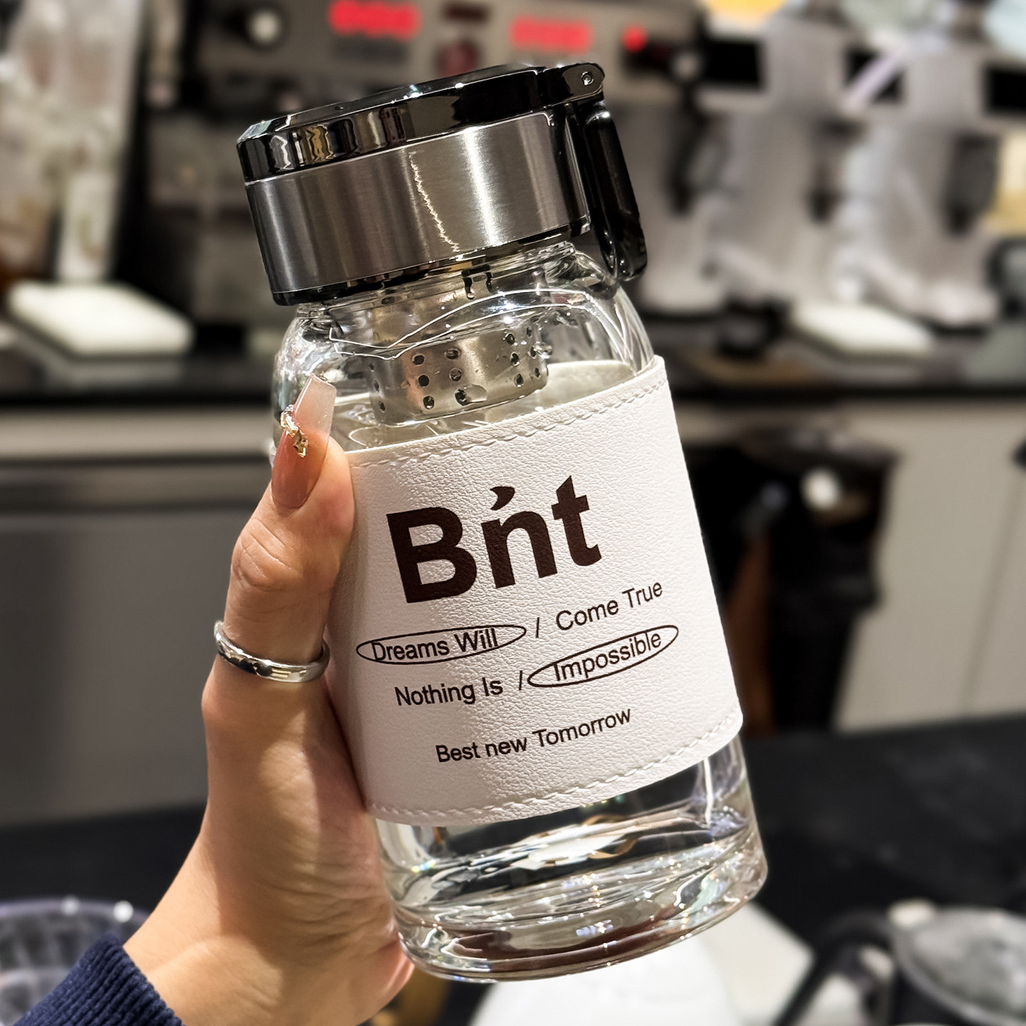 BNT加厚防爆手工便携泡茶玻璃杯图片