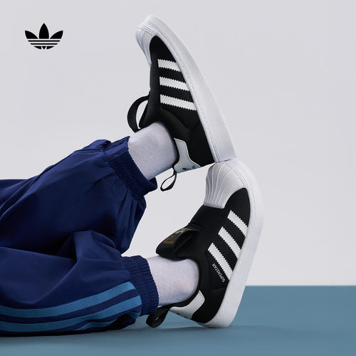 贝壳头阿迪达斯三叶草经典鞋