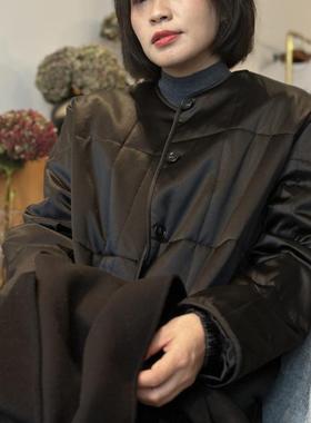 秋冬经典实穿 轻盈保暖棉服 重磅真丝缎面圆领夹棉黑色中长款外套