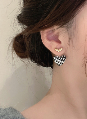 925银针千鸟格爱心耳环秋冬复古小众耳饰高级感耳钉女气质耳坠