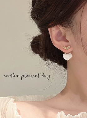 925银针轻奢高级感耳环爱心耳坠2025年新款潮耳钉气质早春耳饰女