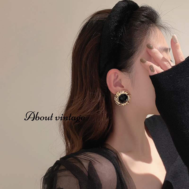 925银针法式复古黑宝石大耳环轻奢高级感耳钉设计感小众夸张耳饰