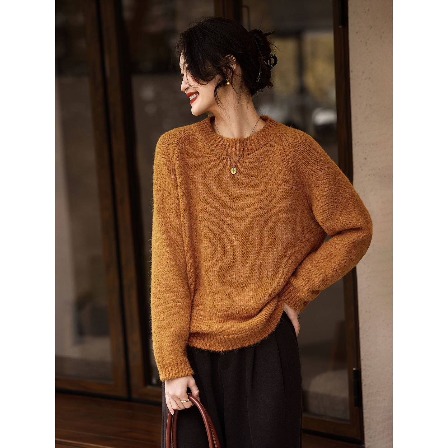 苏醒的乐园慵懒复古针织衫冬季时尚简约百搭圆领纯色毛衣套头衫