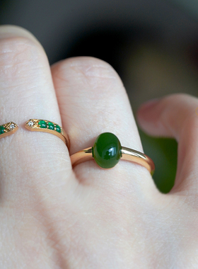 良器艺术 天然和田玉碧玉戒指女18K金镶玉戒指轻奢辣绿菠菜绿指环