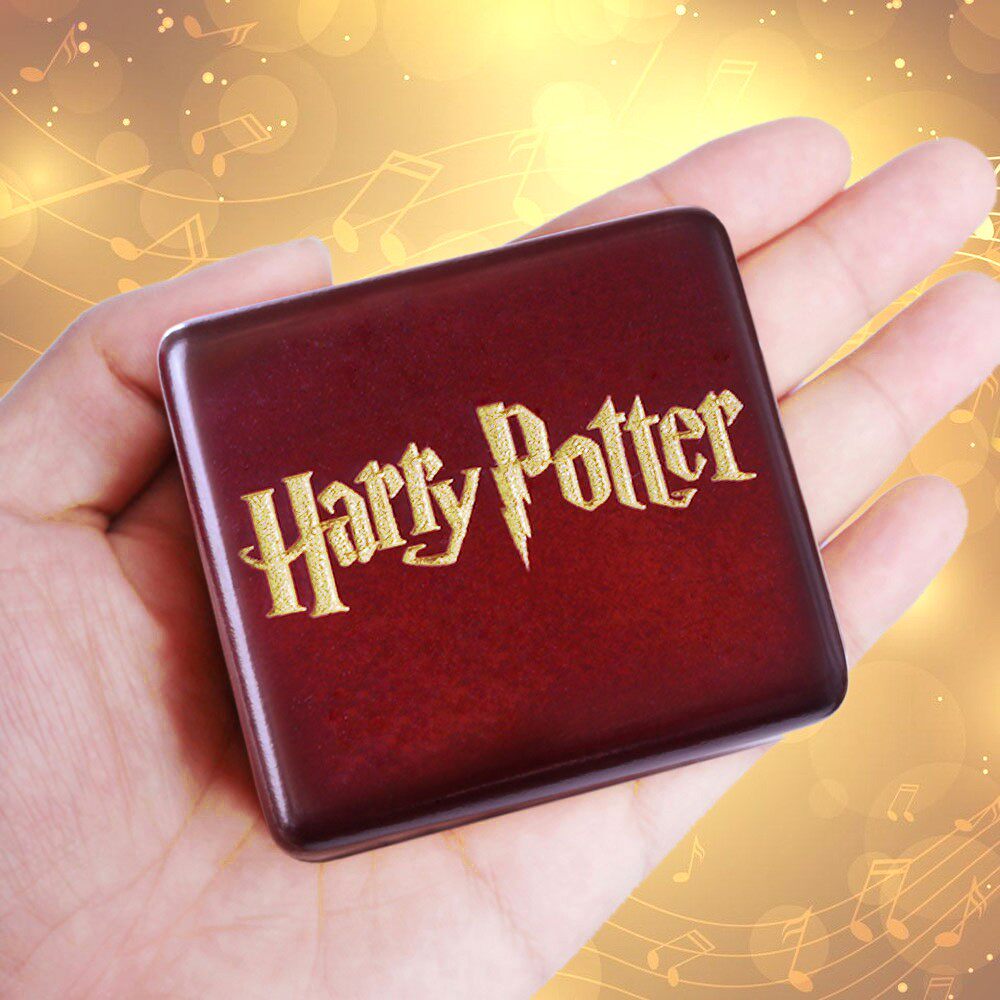 WOODEN HARRY POTTER MUSIC BOX HARRY POTTER MOVIE PERIPHERALS MUSIC BOX FRIENDS BIRTHDAY TANABATA GIFTS